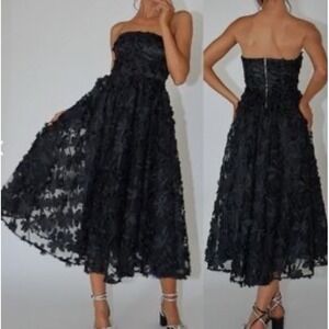 Selfie Leslie Dress - Dori Floral Embellished Midi Dress Black Size M